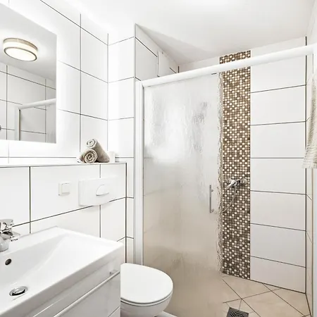 Residenz Am 4-57 *